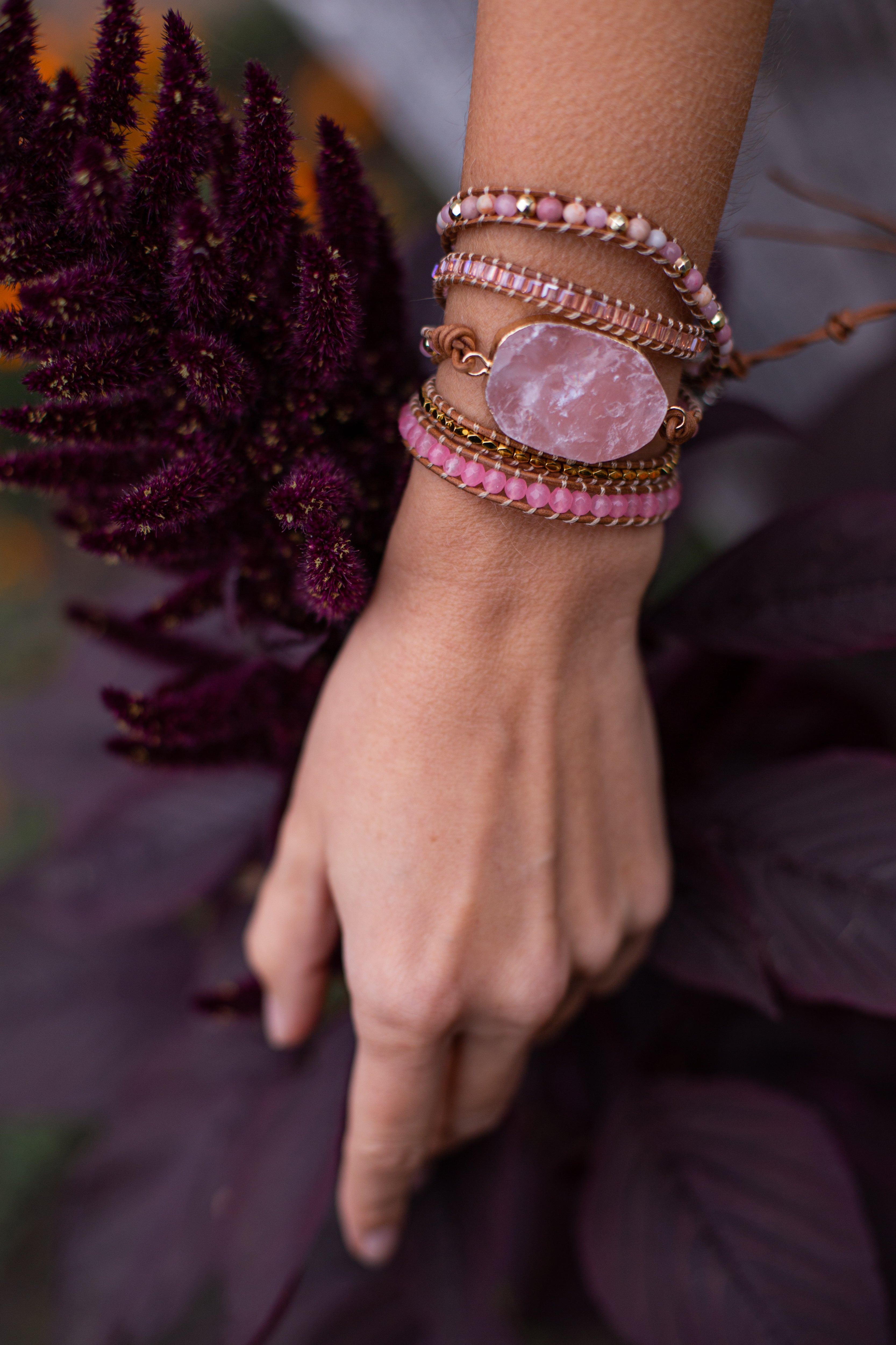 Amoria Bracelet – Bracelet Quartz Rose Doré Élégant
