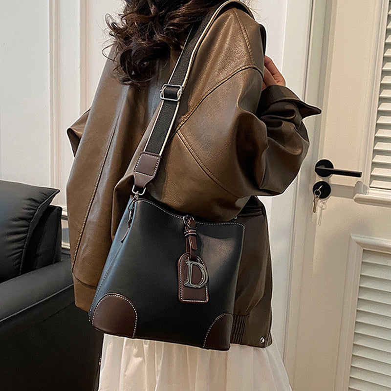 EleganceCross - Sac Bandoulière Luxe Quotidien