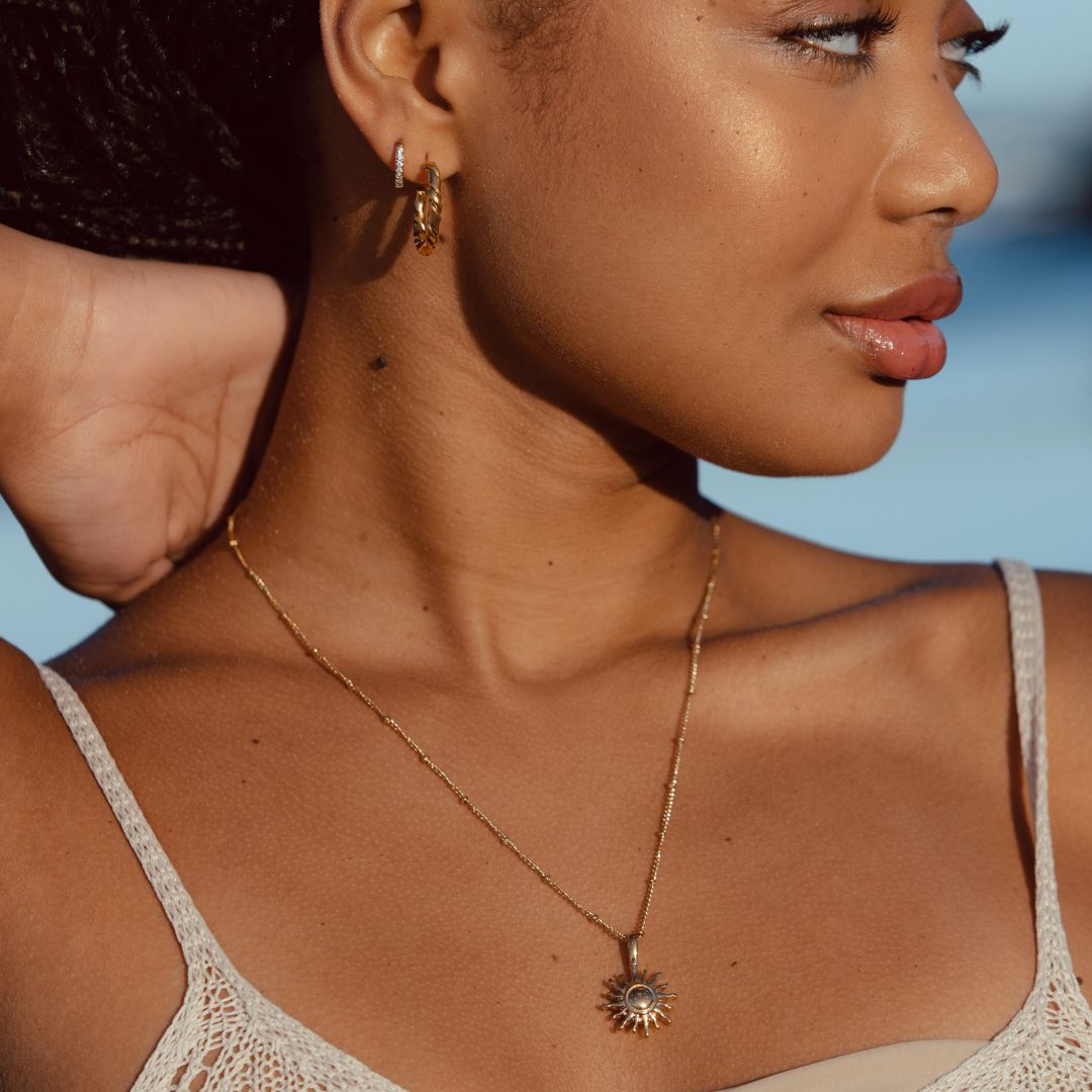 Solara - Collier pendentif soleil éclatant