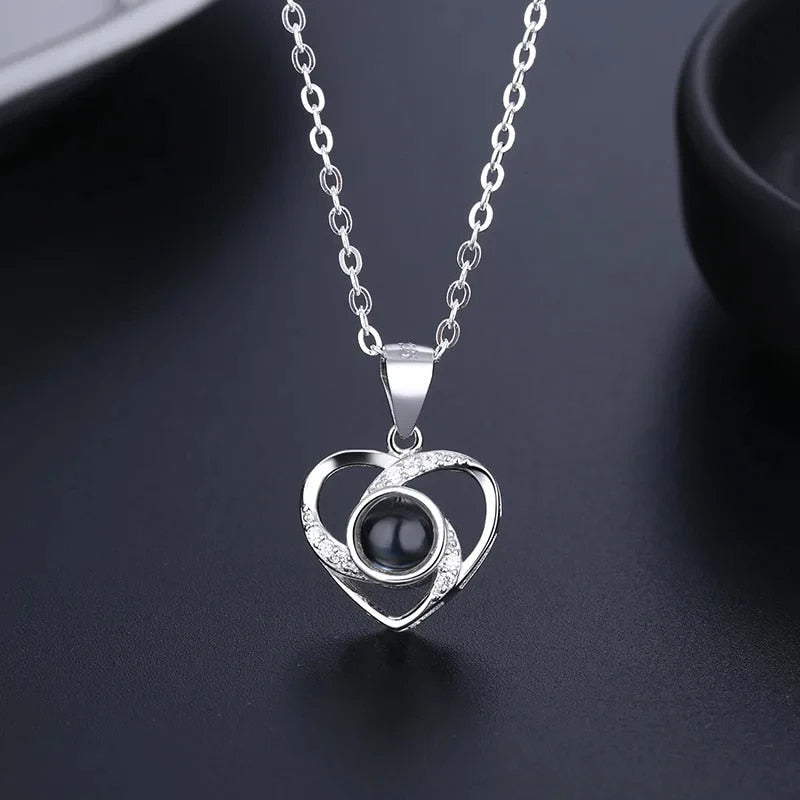 EternalLove - Collier cœur en 100 langues