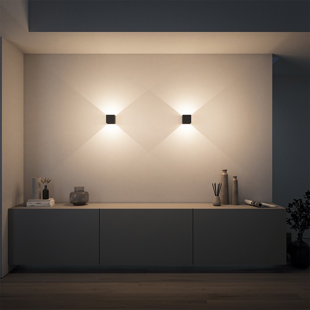 LumiGuard - Applique Murale Extérieure Élégante à Lumière Chaude