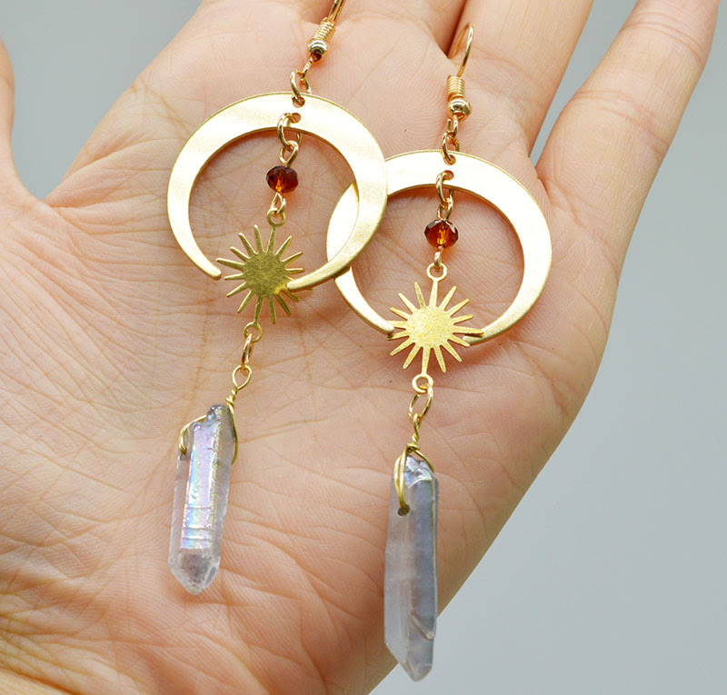 Elara - Boucles d'oreilles cristal naturel lune et étoiles