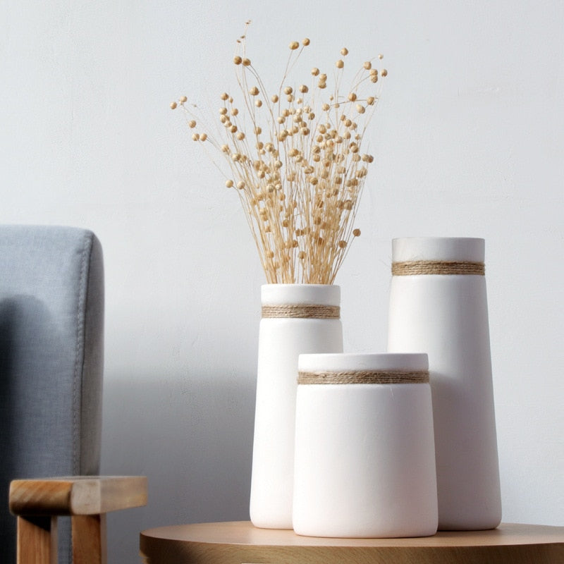 JuteLuxe - Vase Élégant en Céramique avec Détails en Jute Naturel