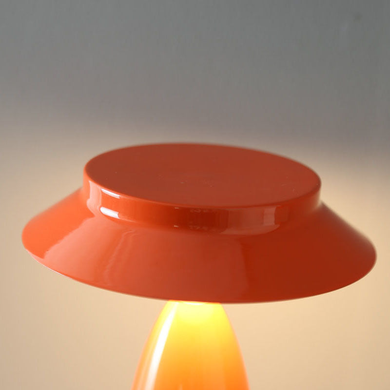 MushroomGlo - Lampe Champignon Ludique au Charme Industriel