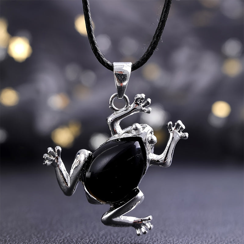 Gaia - Collier méditation en cristaux naturels au design grenouille