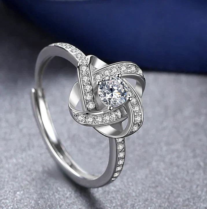 Bague Nœud d'Amour Argent Scintillant - Cadeau Parfait