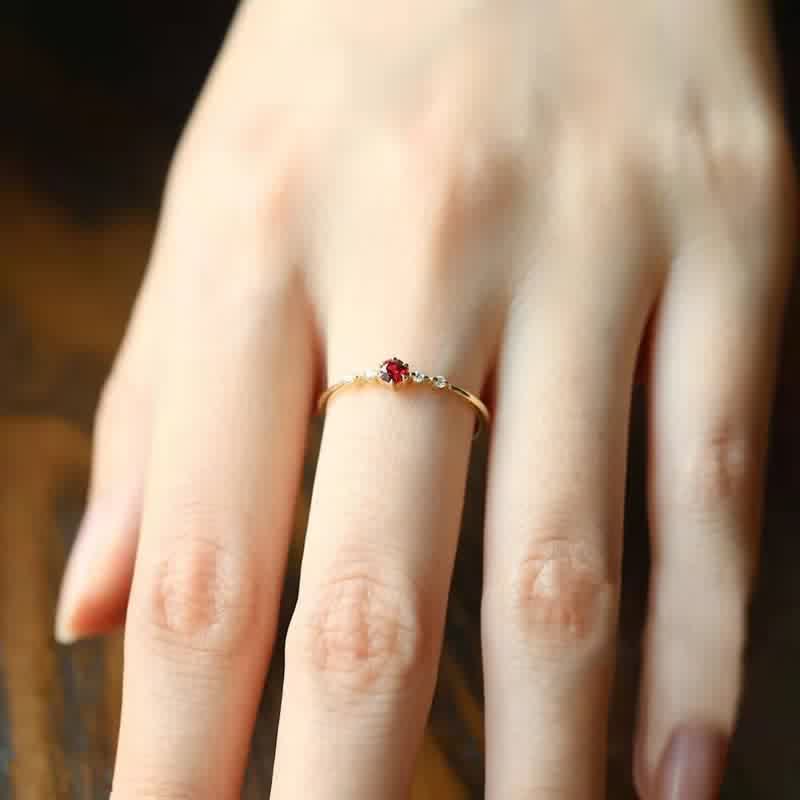 Elara - Bague grenat pierre précieuse en or 18K