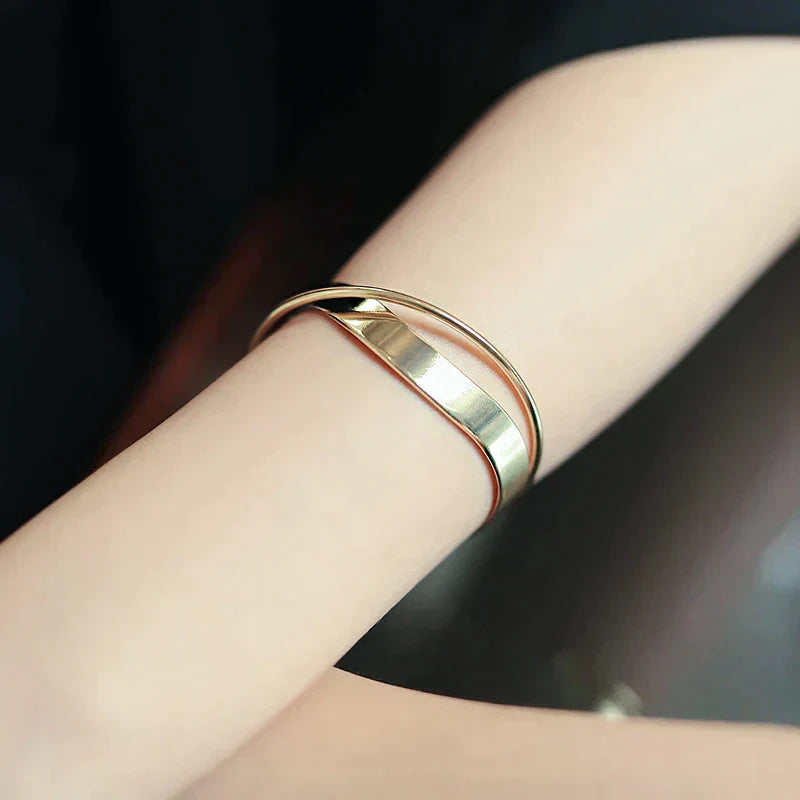 Bracelet Européen Croisé - Argent ou Doré 18K