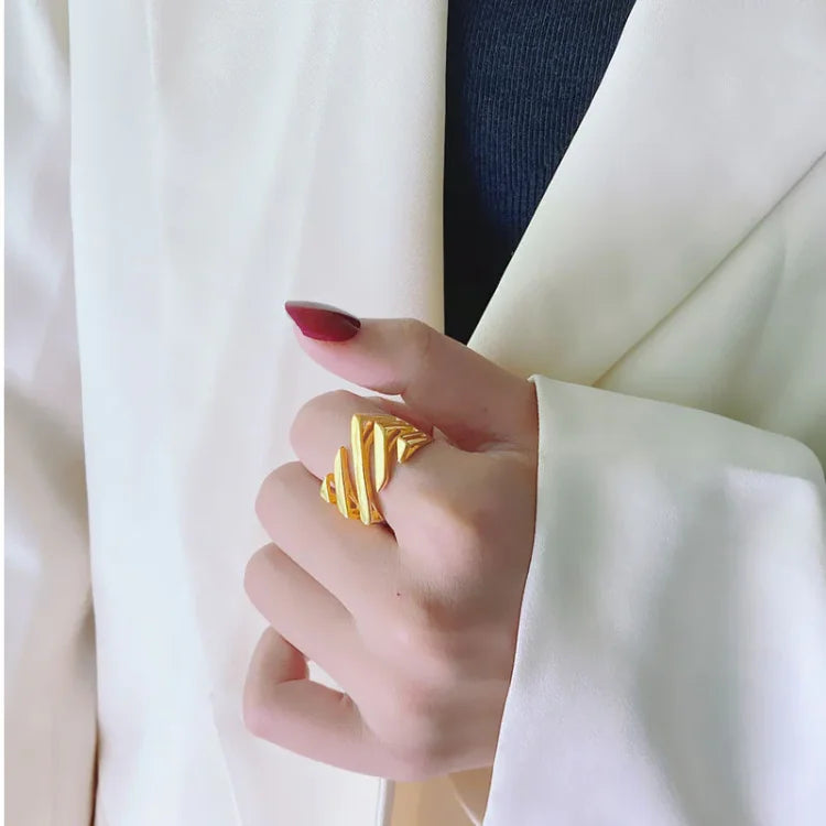 Amaris - Bague multicouche torsadée à l'esprit avant-garde