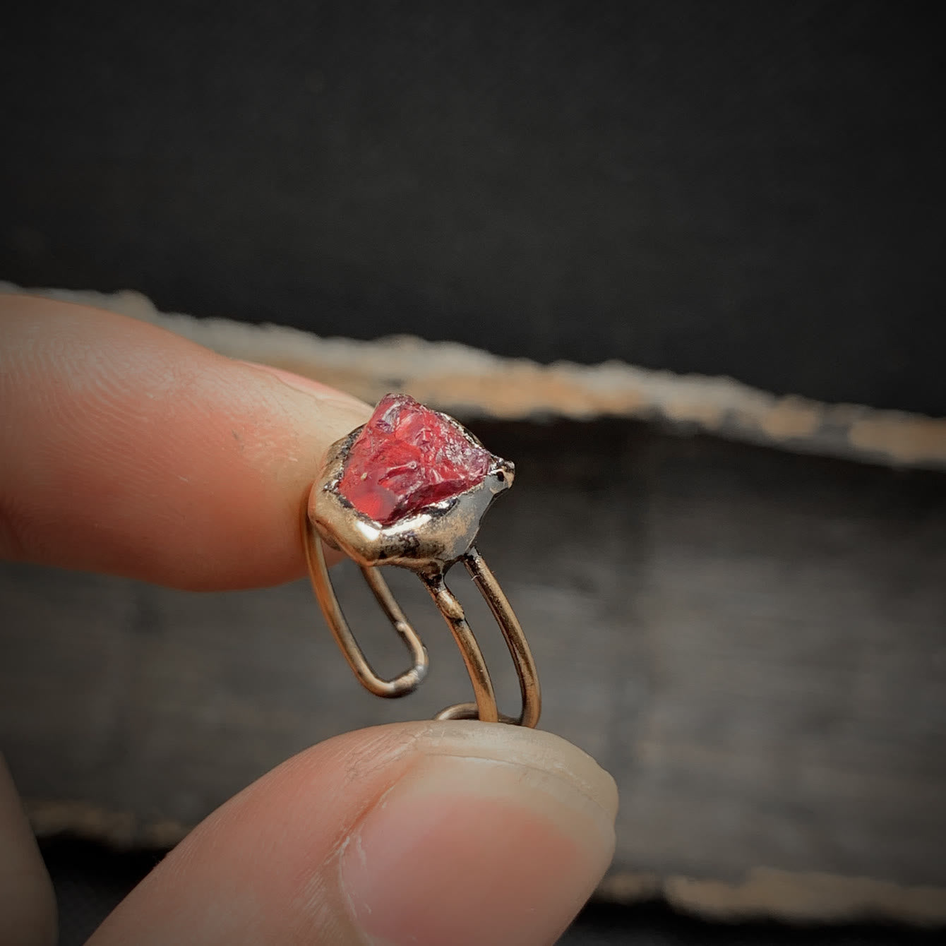 Selina - Bague pierre de naissance naturelle brute réglable