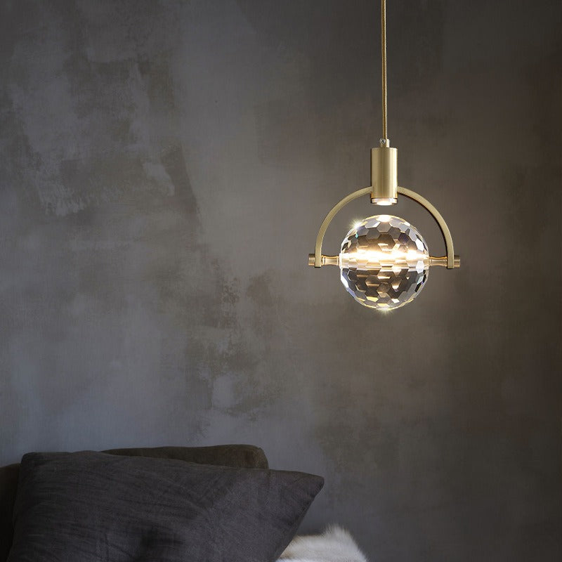 Cristalléa – Suspension LED en Anneau Ornée de Cristaux Étincelants | Élégance et Luxe Contemporain