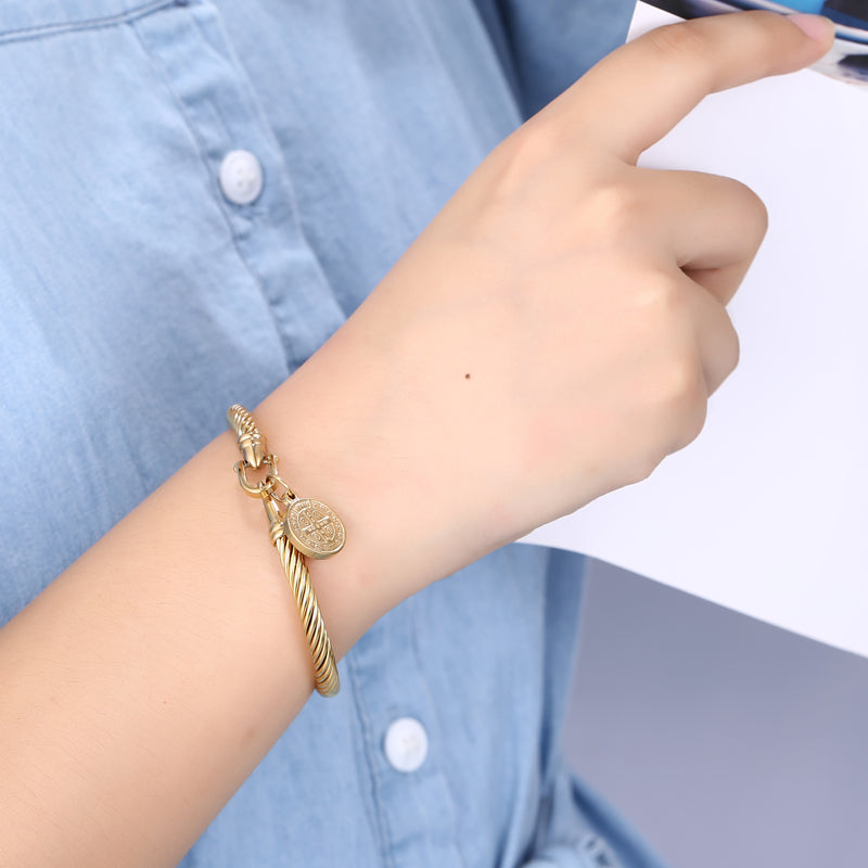 Benedetta - Bracelet à breloque Saint-Benoît