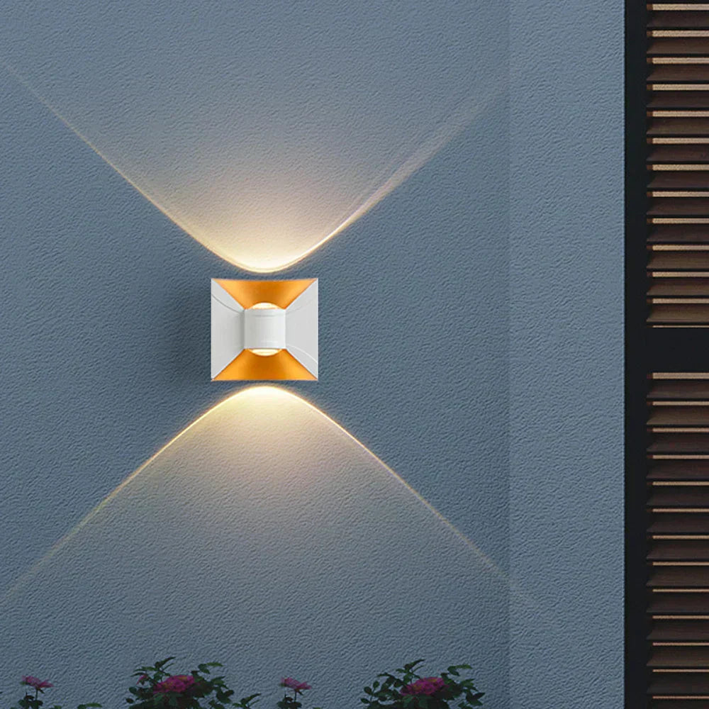LumiereMurale - Applique Murale LED Élégante pour Jardin et Terrasse