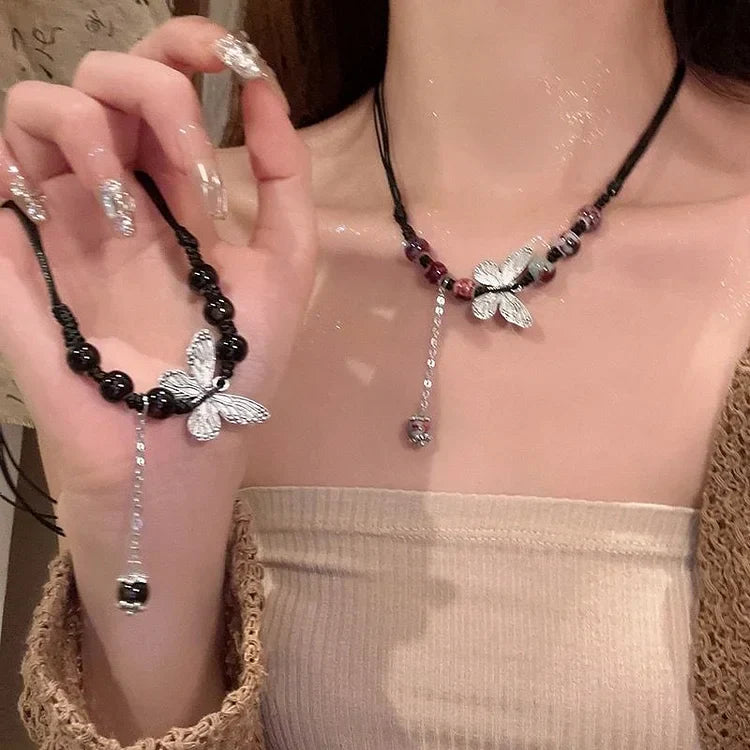 Aurora - Collier papillon et perles élégance enchanteresse