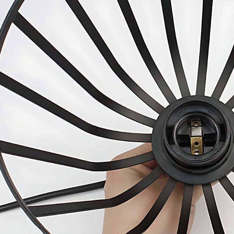 Feronix – Suspension Industrielle en Fer Noir | Design Moderne pour Intérieurs Contemporains