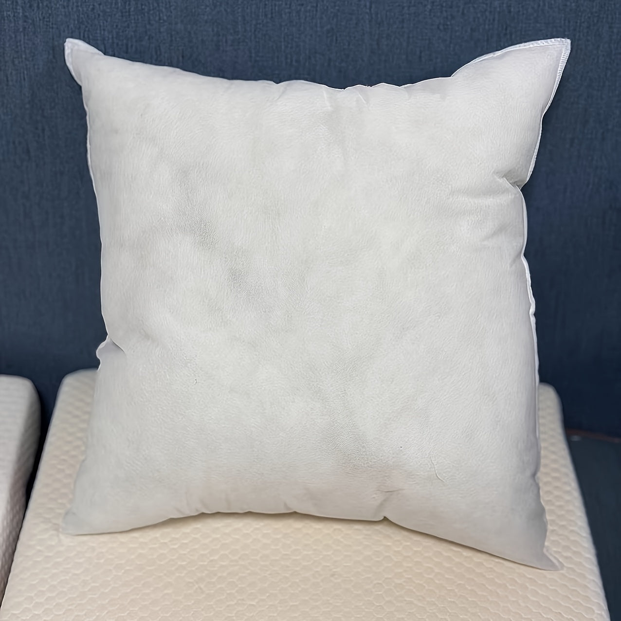 CozyNest Cushions - Coussins de garnissage moelleux pour canapé et lit (lot de 2)