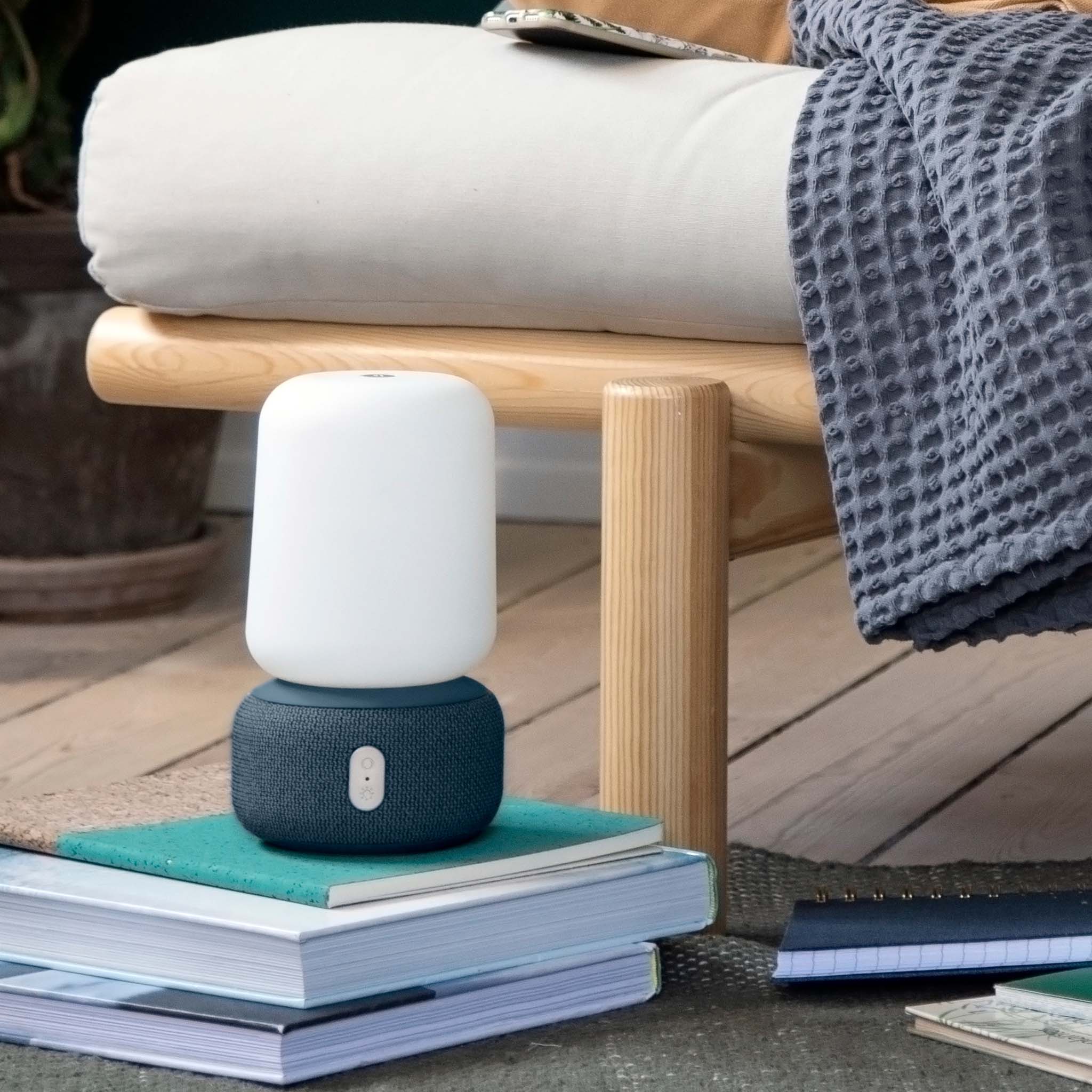 SmartGlow - Lampe LED Dimmable avec Enceinte Son 360