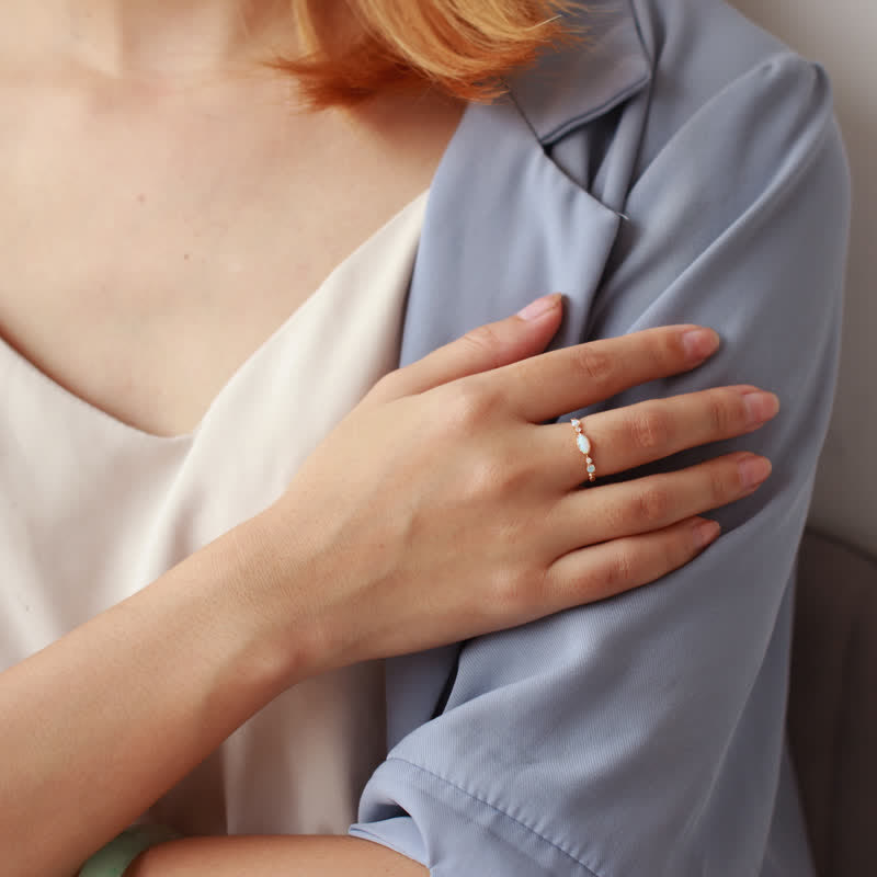 Isabella - Bague vintage opale, amour et sincérité