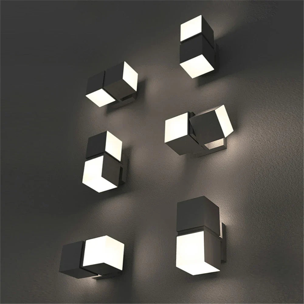AquaShield | Élégante Lampe LED Extérieure Étanche et Énergétique 5
