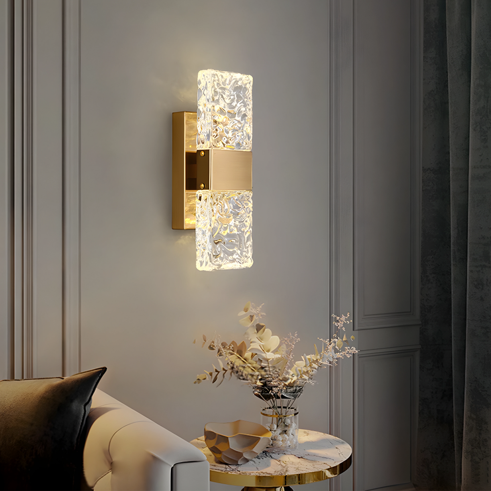 AuraLuxe | Applique Murale Design en Cristal avec Éclairage LED ? Élégance Contemporaine pour Chambre et Salon 3