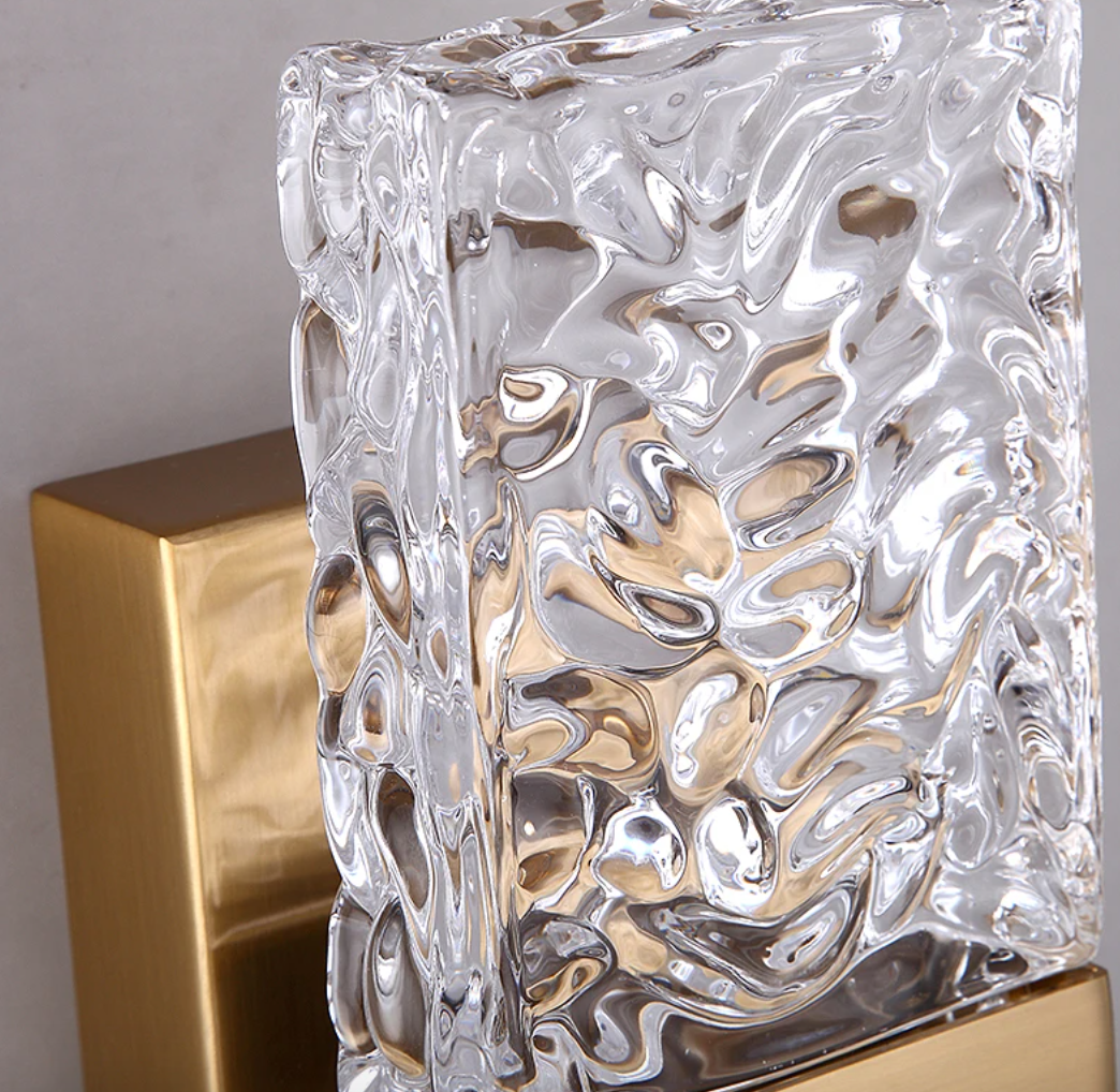 AuraLuxe | Applique Murale Design en Cristal avec Éclairage LED ? Élégance Contemporaine pour Chambre et Salon 4