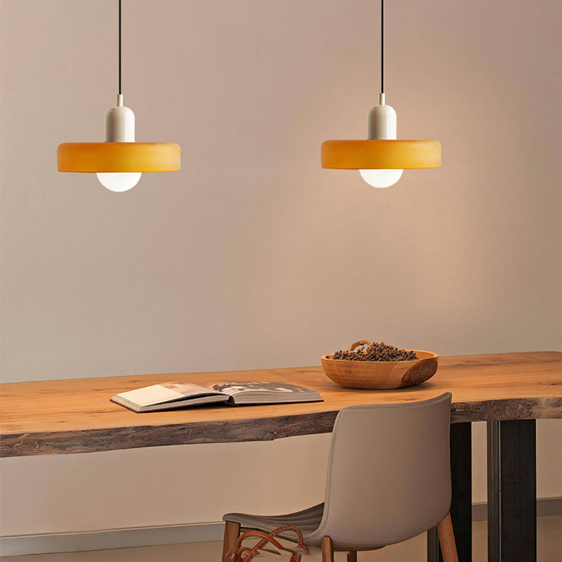 LumiVerre Bauhaus – Suspension en Verre Coloré au Design Iconique | Éclairage Artistique & Élégant