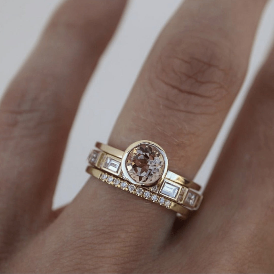 Celine - Bague vintage dorée ornée de zircone scintillante