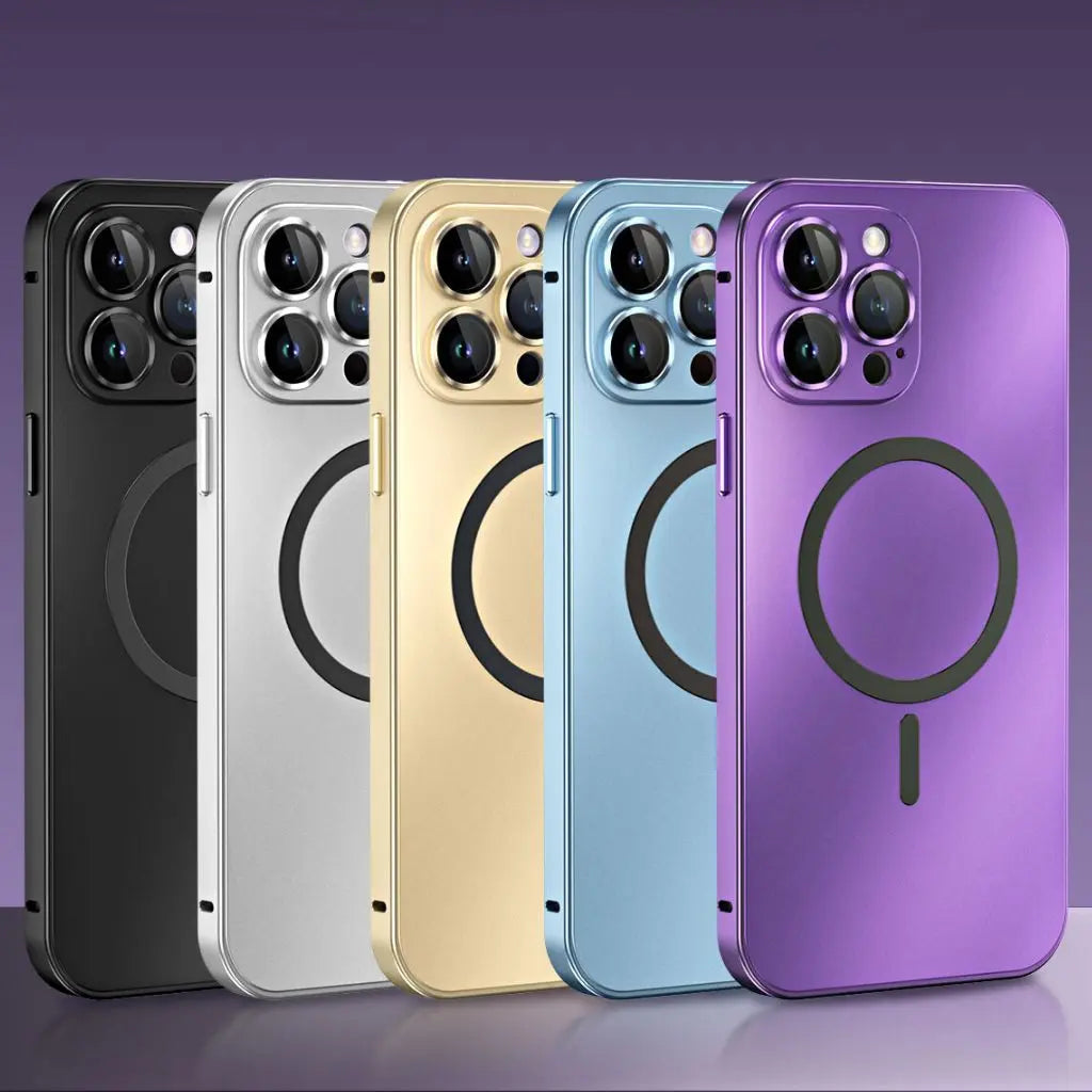Coque iPhone Magnétique Métallique avec Protection Robuste | Design Élégant pour Sécurité et Style 2