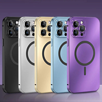 Coque iPhone Magnétique Métallique avec Protection Robuste | Design Élégant pour Sécurité et Style 2