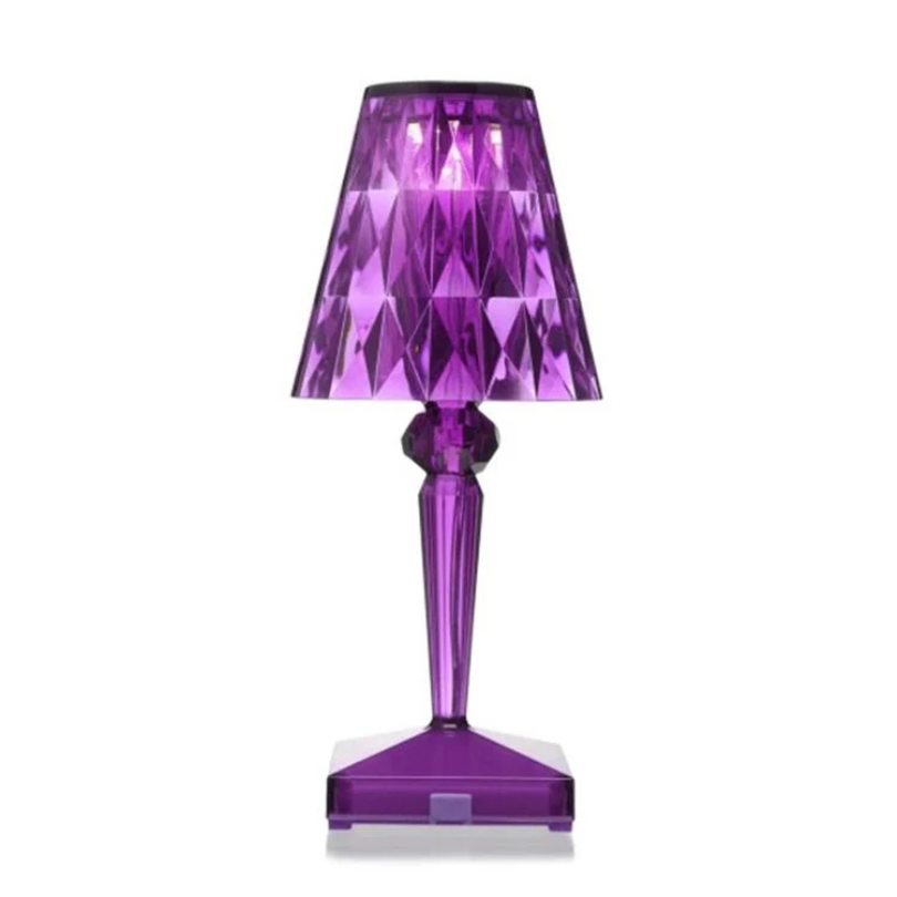 CristalÉclat | Élégante Lampe de Table en Cristal Chic Transparent 3