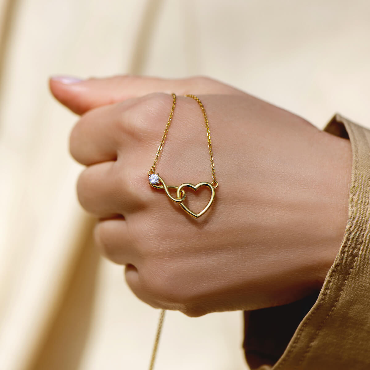 HeartBond - Collier intemporel lien d'amour