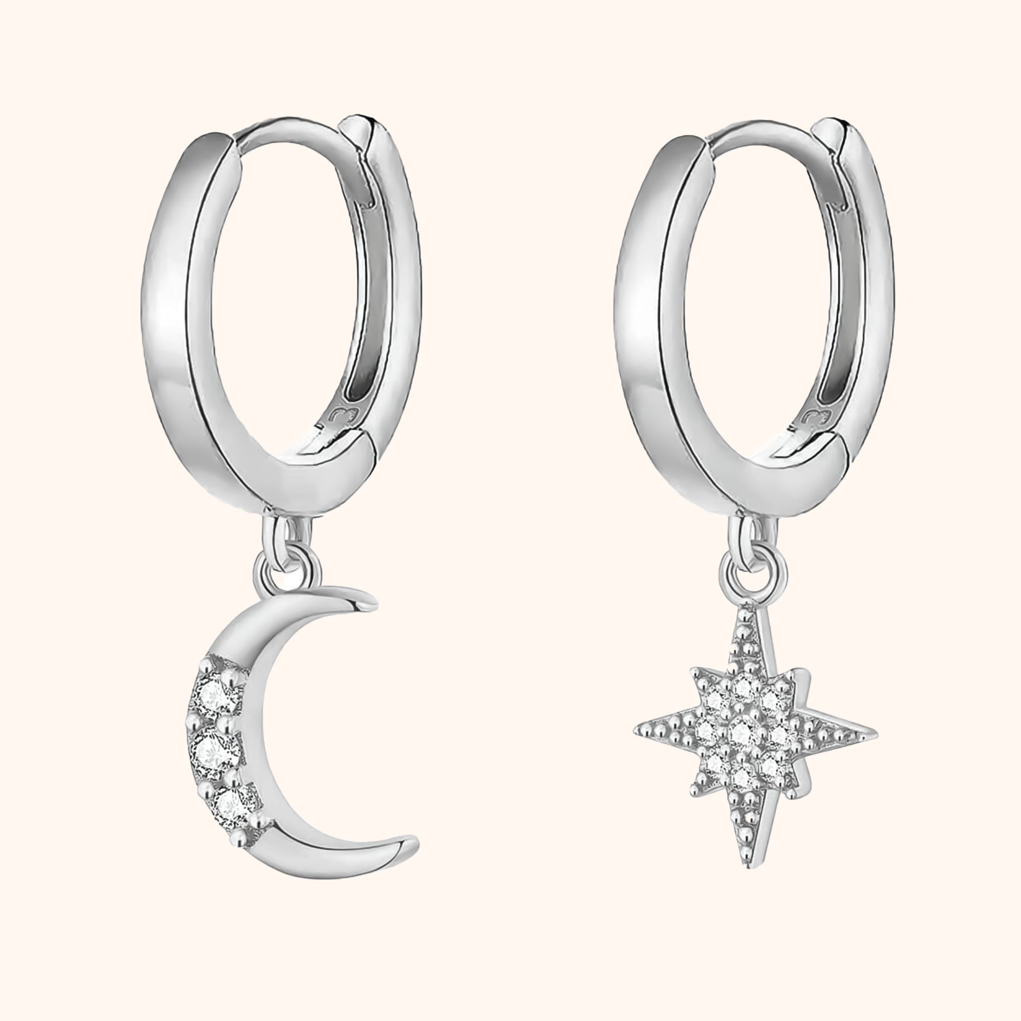Cosmica - Boucles d'oreilles lune et étoile en argent mystiques