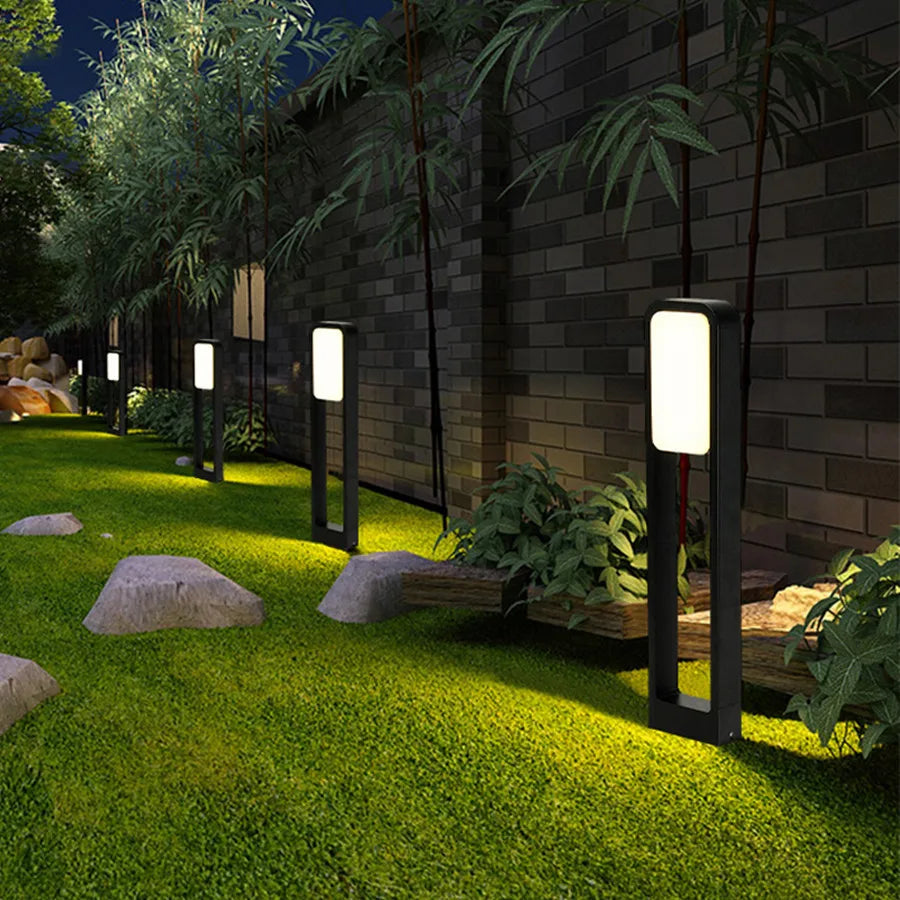 LumiNova | Éclairage Extérieur Solaire Puissant et Durable pour Jardin 1
