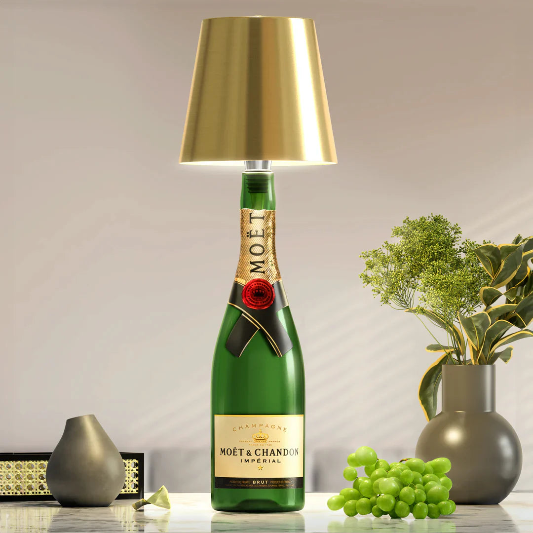 LumièreBouteille | Élégante Lampe Rechargeable Sans Fil en Métal 5
