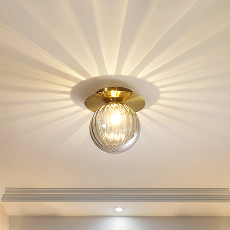 LumièreÉlégante | Chic Plafonnier Design en Verre Fumé Doré 0