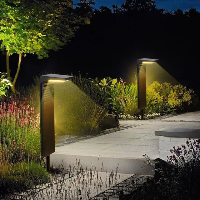 LumièreFleur | Élégant Éclairage Solaire de Jardin Durable 1