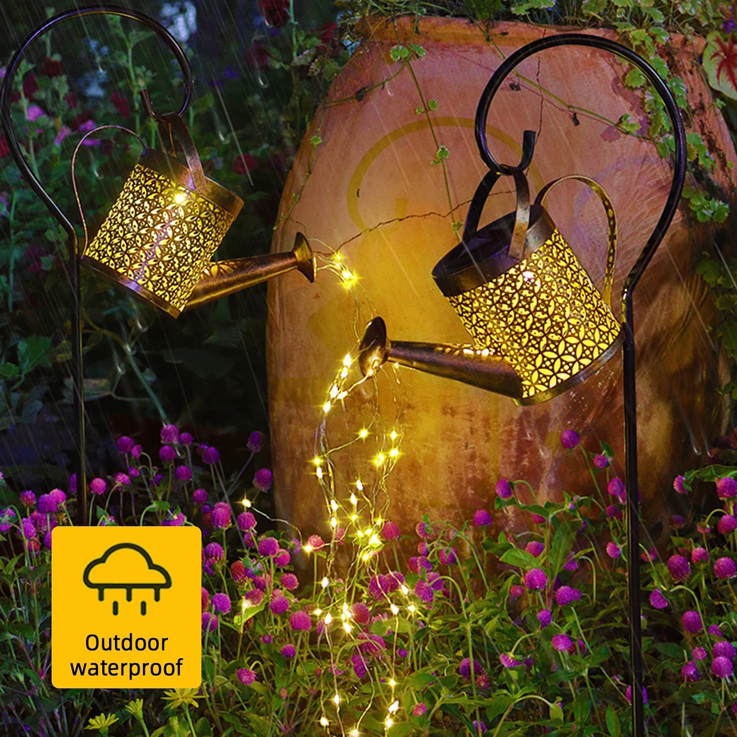 LumièreJardin | Charmant Arrosoir Solaire Décoratif en Métal 3