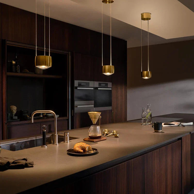 Luminara | Élégante Lampe Suspendue en Métal pour Éclairage Moderne 1