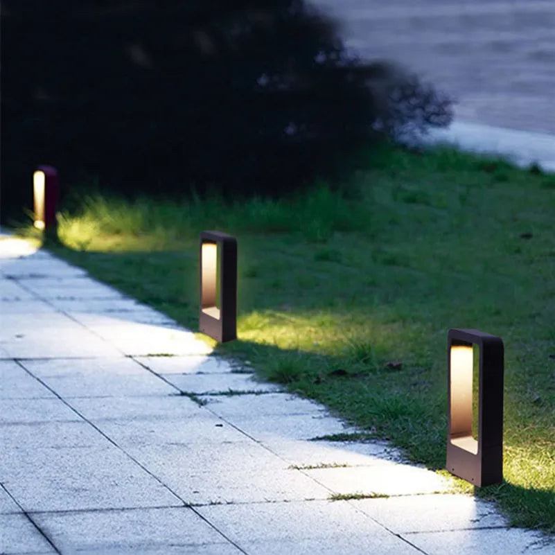 Luminara | Élégante Lampe de Jardin LED en Acier Inoxydable Étanche 1