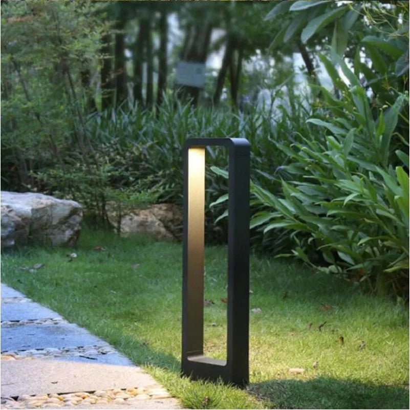 Luminara | Élégante Lampe de Jardin LED en Acier Inoxydable Étanche 4