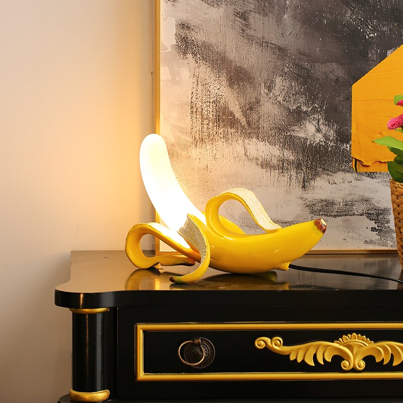 LumineuxArt | Élégante Lampe de Table Art Déco en Cuivre et Chrome 5