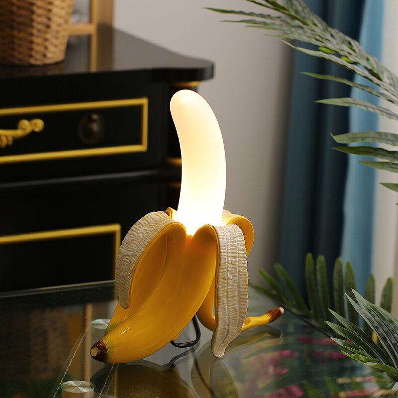 LumineuxArt | Élégante Lampe de Table Art Déco en Cuivre et Chrome 6