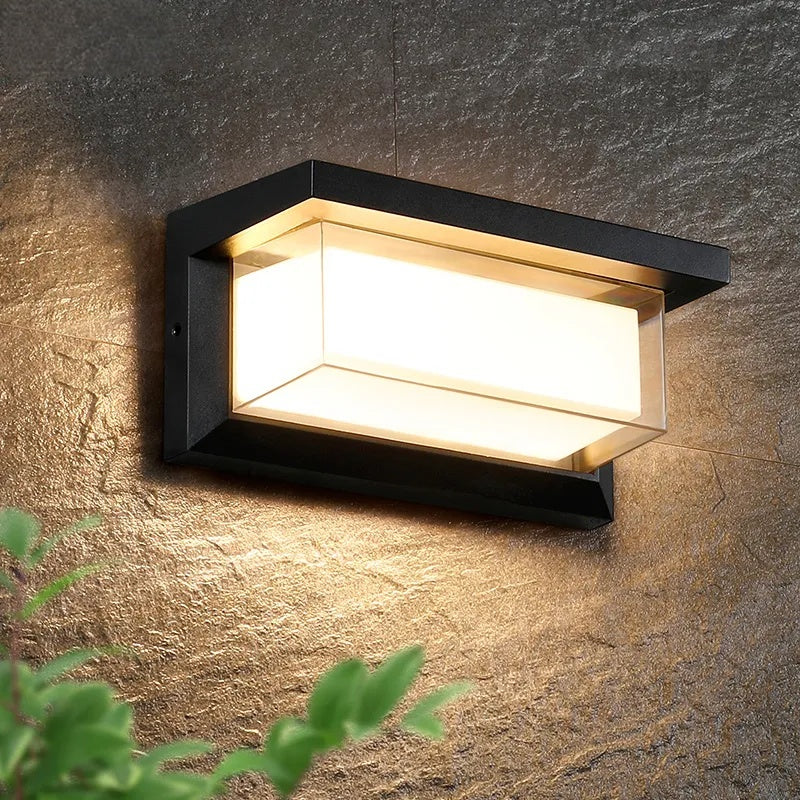 LunaLight | Élégante Applique Murale Extérieure Résistante aux Intempéries 9