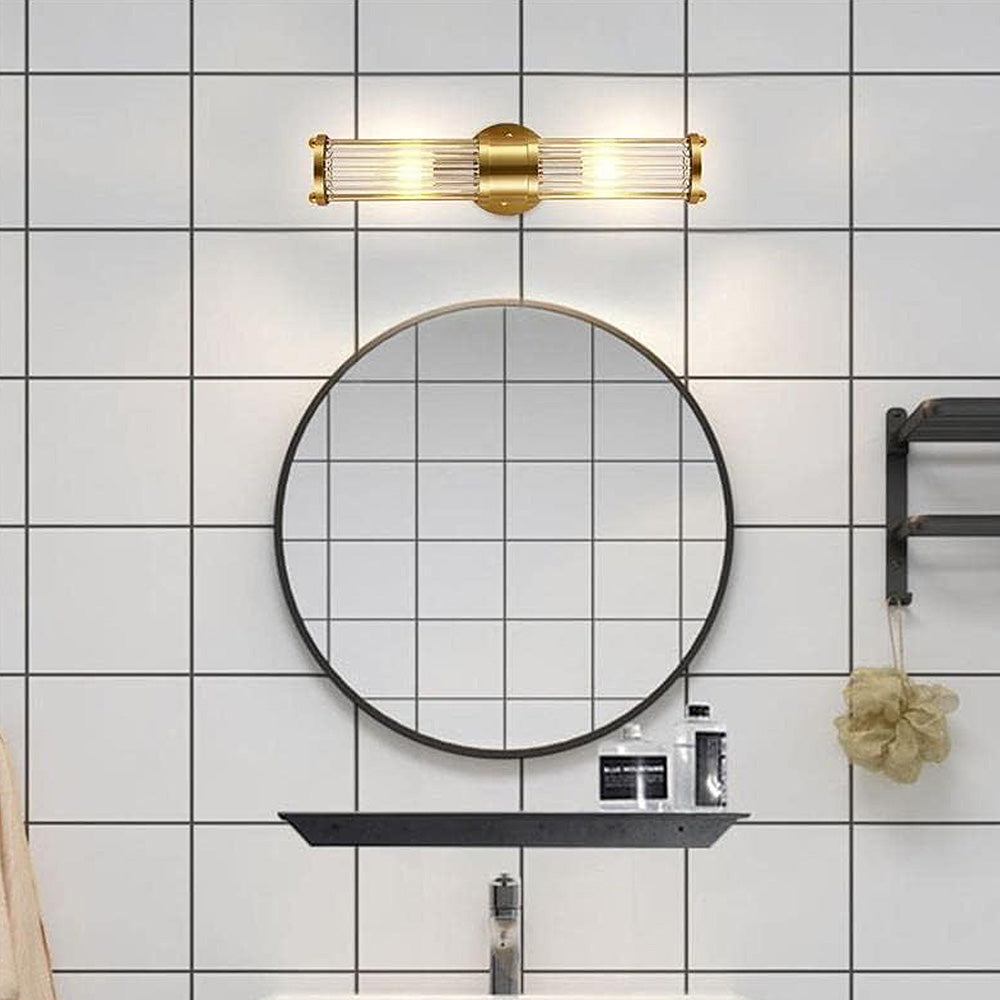 LuxeDoré | Élégante Applique Murale Design en Fer et Verre pour Salle de Bain 2