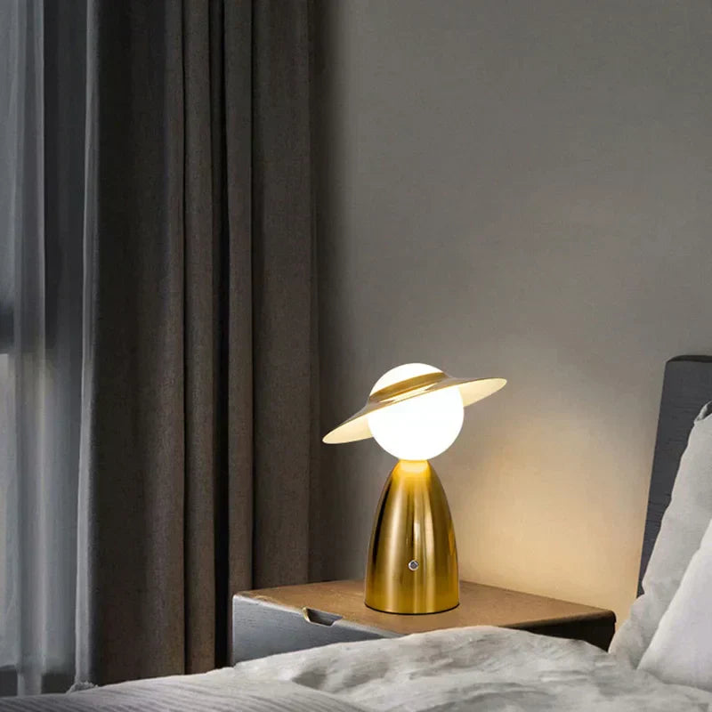 Diora – Lampe de Bureau Élégante avec Éclairage Intelligent