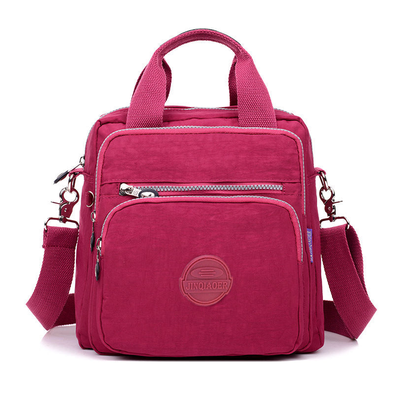 UrbanChic Crossbody Bag – Sac Imperméable Stylé