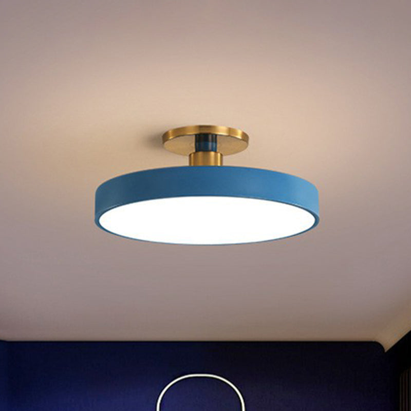 NordicGlow | Élégant Plafonnier LED Moderne pour Chambre d'Enfant 3