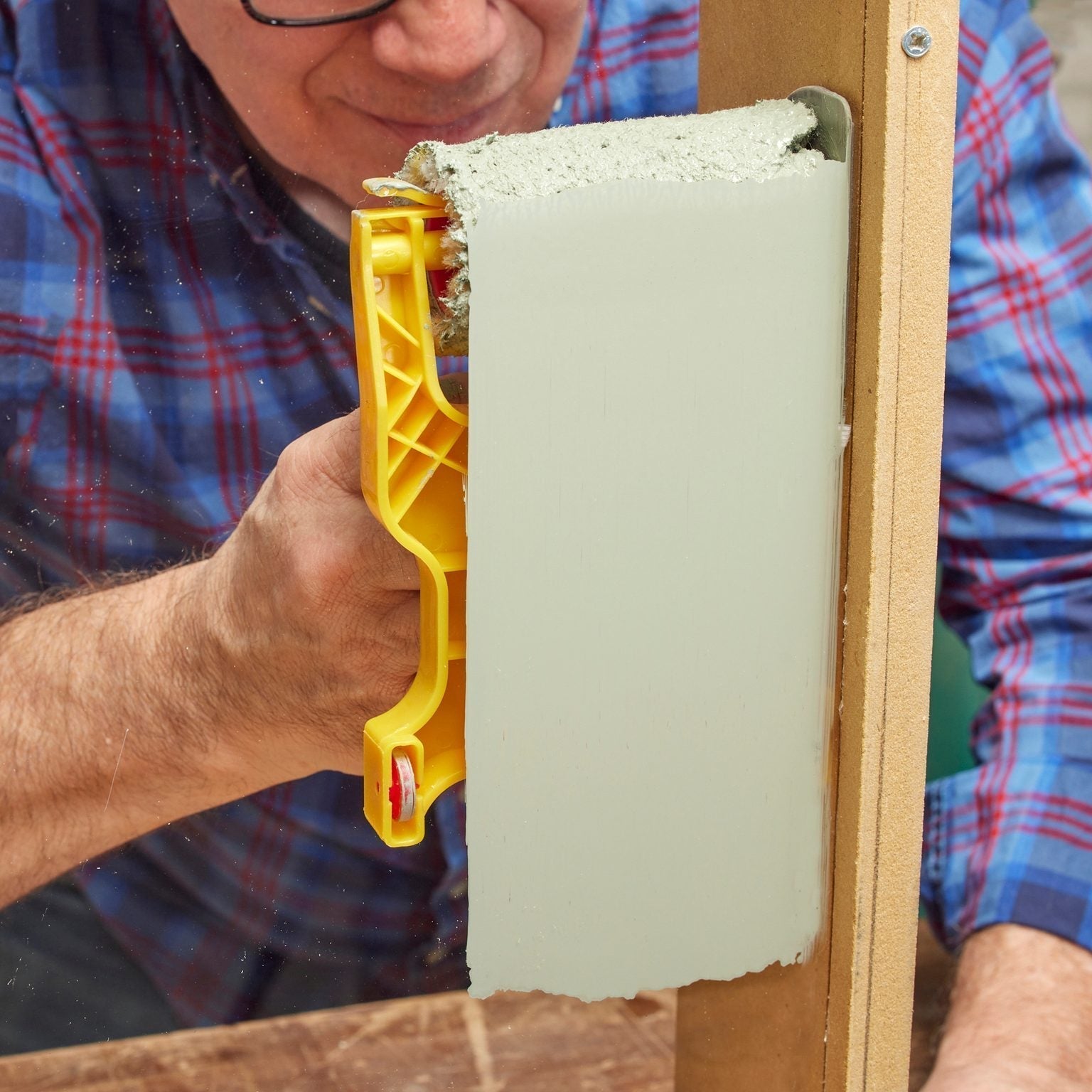 Rouleau à Peinture Innovant avec Bouclier Intégré | Peinture Rapide et Propre pour Bords Parfaits 5