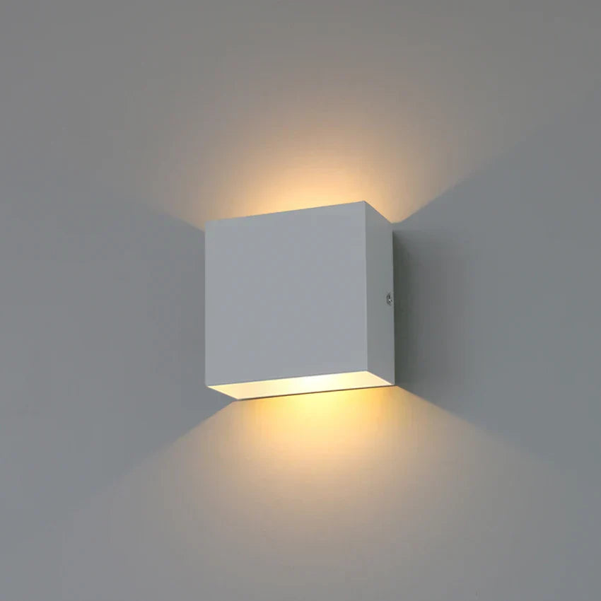 Clairis – Applique Murale LED Élégante pour un Intérieur Moderne