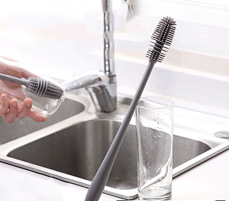 BrushMaster – Brosse Silicone Vaisselle Bouteilles